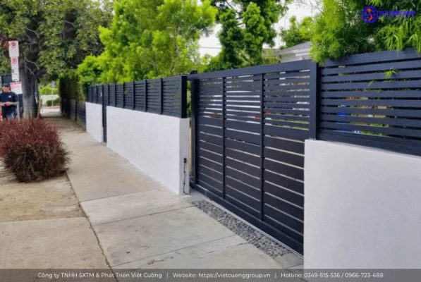 3 mẫu phối màu sơn tĩnh điện ấn tượng cho hàng rào biệt thự phố