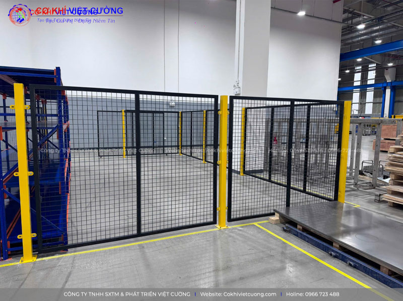 Hàng rào lưới thép lắp đặt tại Quảng Yên - Quảng Ninh